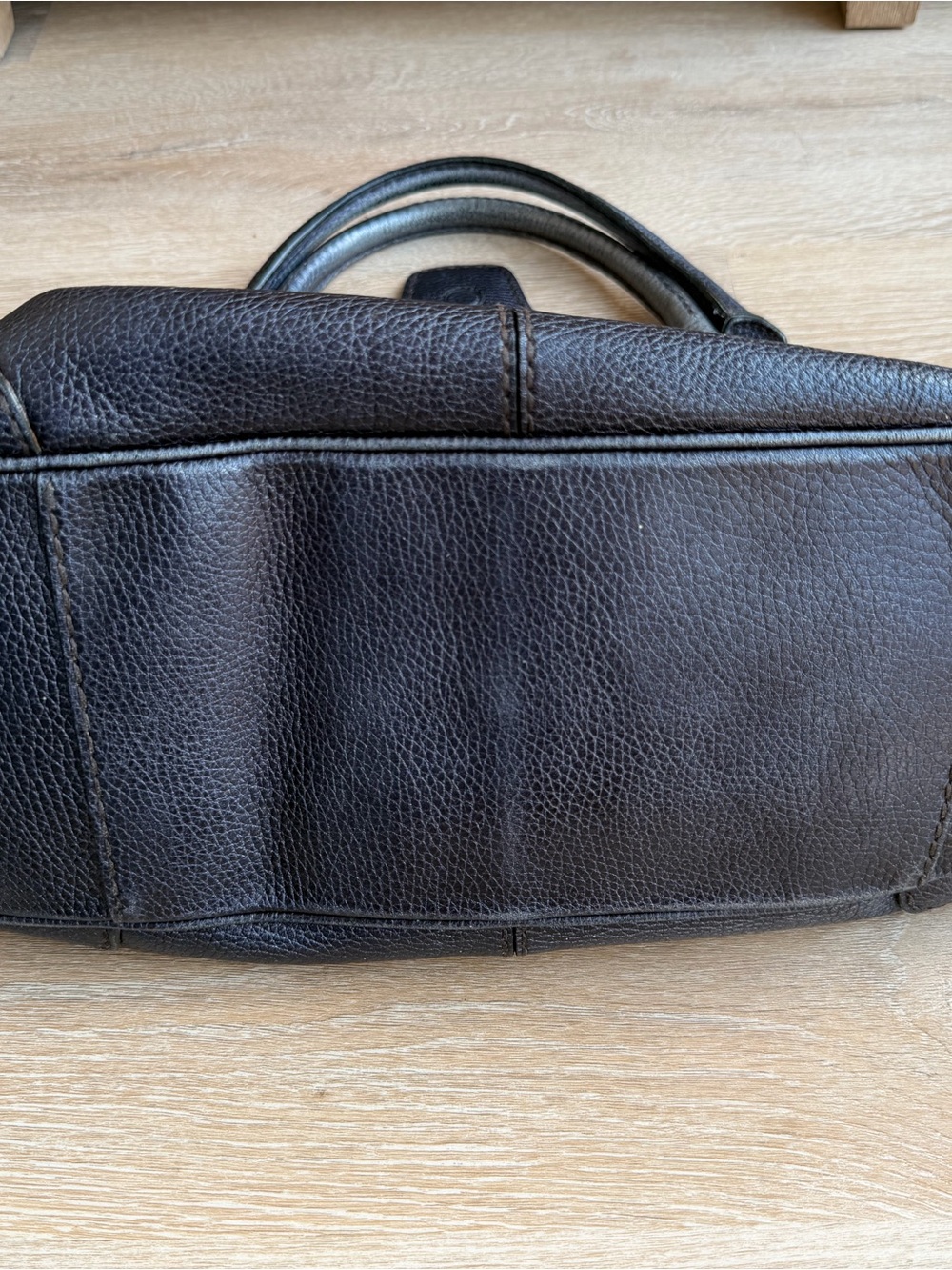 TODS Black Subtle Metallic Leather Hobo Shoulder Bag - Picture 9 of 12